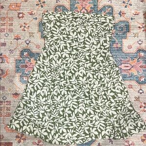 Abercrombie & Fitch Green and White Strapless Dress